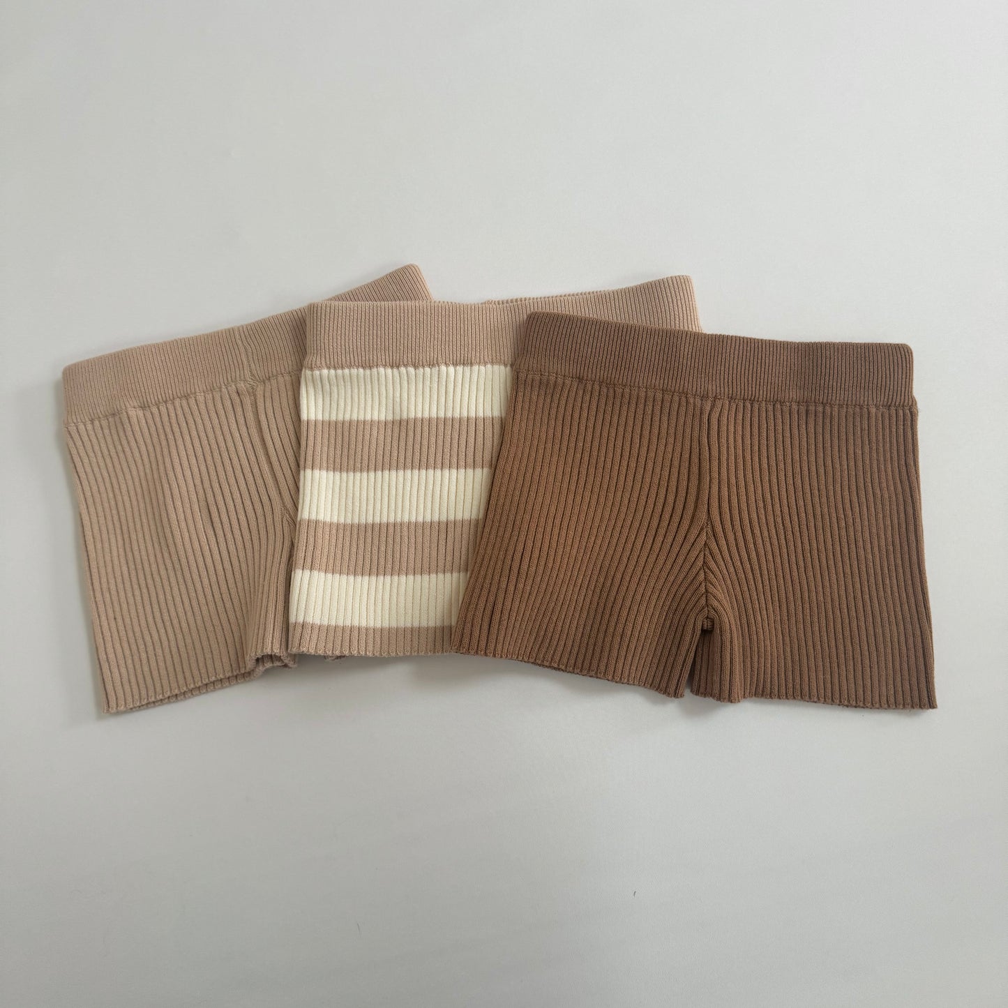 Walnut Ribb Shorts