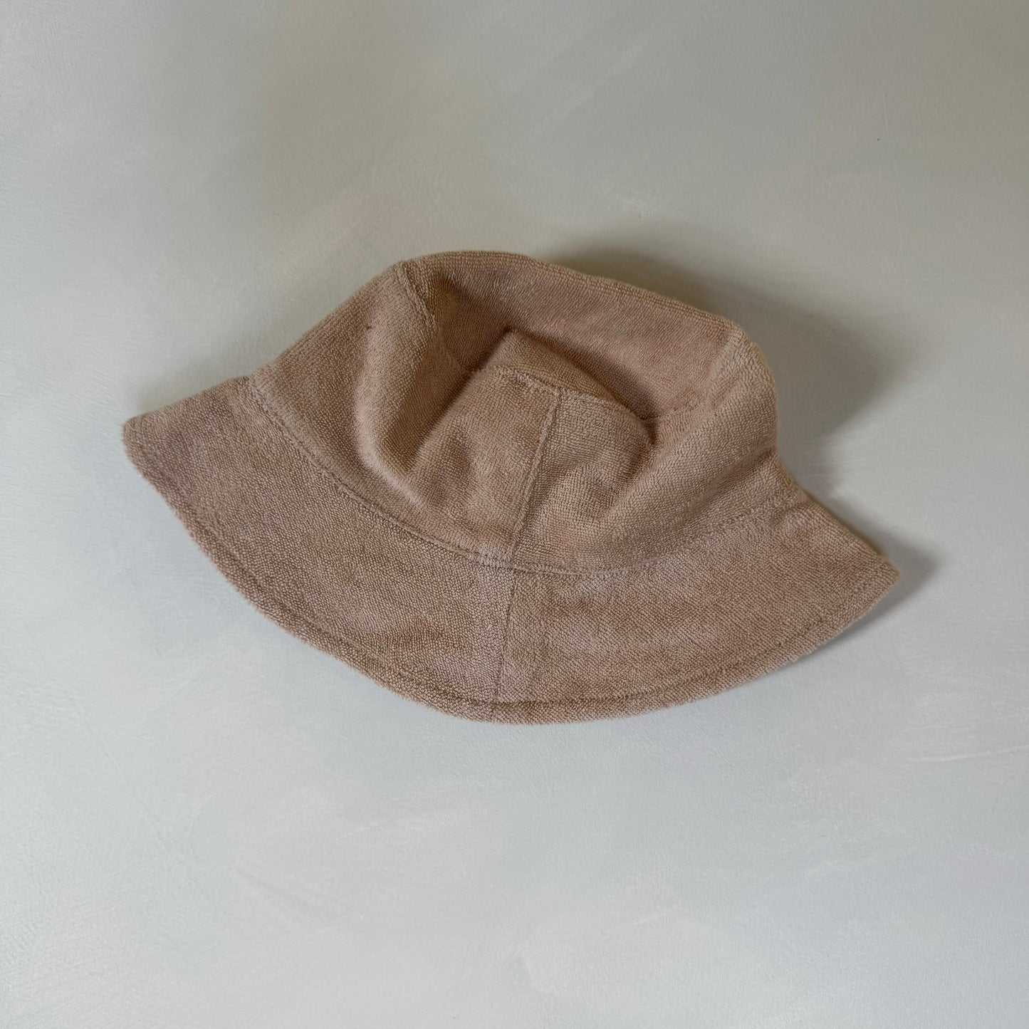 Hazelnut flecked bucket hat 0-6m